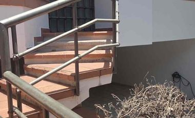 Rento Casa en Satélite con Jardín y 4 habitaciones