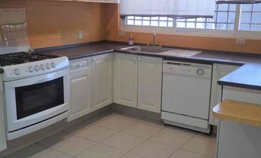 Rento Casa en Satélite con Jardín y 4 habitaciones