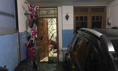 DIJUAL Rumah Taman Palem Lestari TERDEPAN Jalan Raya, Jakarta Barat