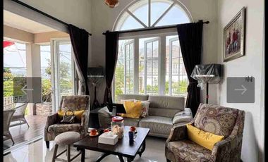 Rumah mewah Full Funished di komplek Sanghyang pancanaka hills cimahi