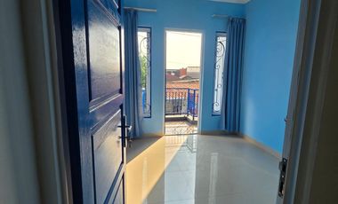 Di Sewakan Rumah Baru Renovasi 3Kamar di Depok Timur