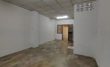 Townhouse for Sale – Romthip Village, Hathairat 33
