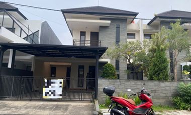 Sewa Rumah Mewah Grand Sharoon Margahayu Raya Soekarno Hatta Bandung | LS461