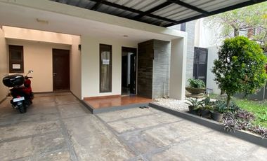 Sewa Rumah Mewah Grand Sharoon Margahayu Raya Soekarno Hatta Bandung | LS461