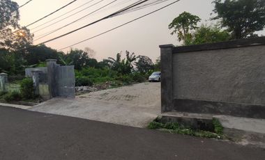 Rumah 2 Lantai Baru Gress Modern Minimalis Dekat Pintu Tol Petukangan  Sebelah Taman Saidi Raya Jaksel