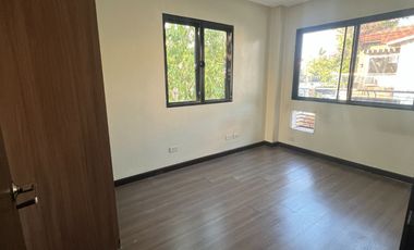 3BR Townhouse For Rent in Woodsville Residences, Merville, Paranaque Near Airport, Resorts World
