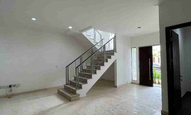 Dijual Rumah murah dibawah njop di golf island pik jakut
