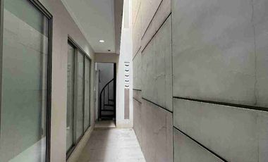 Dijual Rumah murah dibawah njop di golf island pik jakut