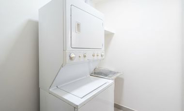 Departamento Ejecutivo de 2 Dormitorios y 2 Baños en Urdesa Central, Guayaquil