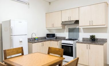 Departamento Amoblado de 1 Dormitorio en Urdesa Central, Guayaquil