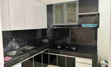 Dijual Murah Dibawah NJOP Rumah 2 Lantai di Taman Semanan Indah