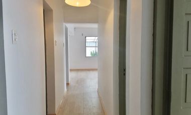 ARRIENDO EXCELENTE CASA EN PLENO CENTRO DE TALAGANTE – A PASOS DE TODO