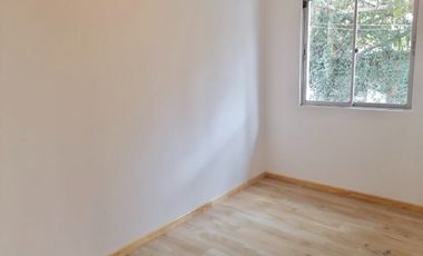 ARRIENDO EXCELENTE CASA EN PLENO CENTRO DE TALAGANTE – A PASOS DE TODO