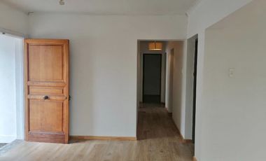 ARRIENDO EXCELENTE CASA EN PLENO CENTRO DE TALAGANTE – A PASOS DE TODO