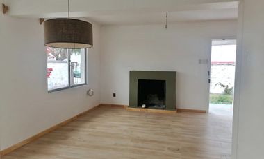 ARRIENDO EXCELENTE CASA EN PLENO CENTRO DE TALAGANTE – A PASOS DE TODO