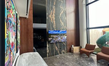 RESIDENCIA DE LUJO EN ZONA VALLES 565 m² DE CONSTRUCCIÓN