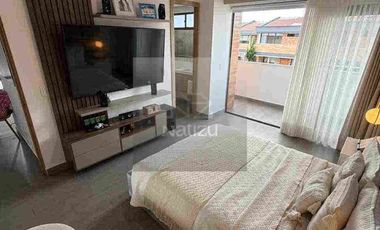 Casa en urbanización cerrada con 4 habitaciones