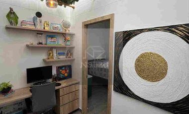 Casa en urbanización cerrada con 4 habitaciones