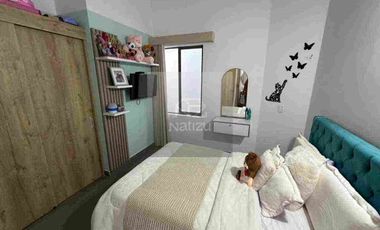 Casa en urbanización cerrada con 4 habitaciones