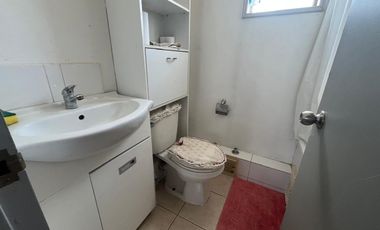 Casa de 2 pisos en los Bosquinos Maipú 3D2B– Solo 1 cuadra de futura estación MetroTren Ciudad Satélite