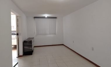 CASA EN RENTA CON 4 RECAMARAS EN  BELLAVISTA, C. IZCALLI