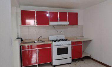 CASA EN RENTA CON 4 RECAMARAS EN  BELLAVISTA, C. IZCALLI