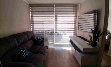 Arriendo departamento amoblado seminuevo 2 dormitorios, 2 baños.