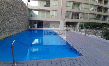 Arriendo departamento amoblado seminuevo 2 dormitorios, 2 baños.