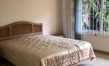 Se vende casa en la mejor zona de Chacarilla - Calle Conde de la Vega