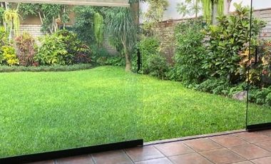 Se vende casa en la mejor zona de Chacarilla - Calle Conde de la Vega