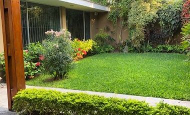 Se vende casa en la mejor zona de Chacarilla - Calle Conde de la Vega
