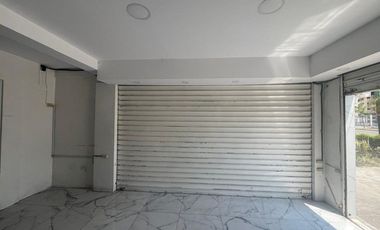 SE RENTA LOCAL COMERCIAL BLOQUES LAS BRISAS MACHALA