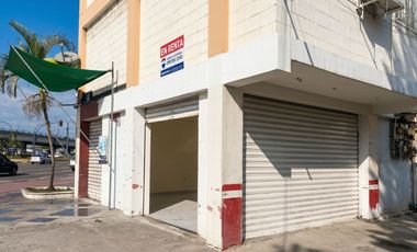 SE RENTA LOCAL COMERCIAL BLOQUES LAS BRISAS MACHALA