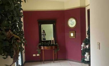 CASA DE UNA PLANTA A CAMPO DE GOLF