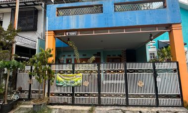 Jual Cepat Bu! Rumah 3 Lantai Dekat Kiara Artha Park