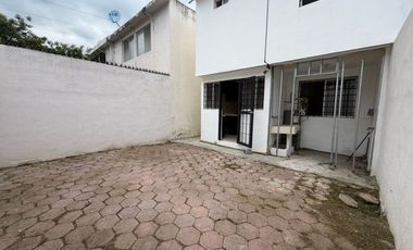 Casa en Renta al Sur de Monterrey en Colonia Lomas Mederos