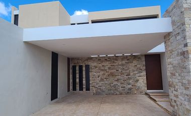 CASA EN TEMOZON NORTE ENTREGA INMEDIATA