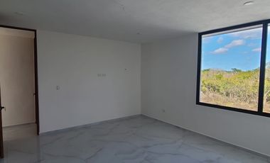 CASA EN TEMOZON NORTE ENTREGA INMEDIATA