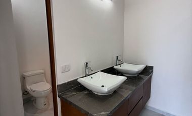 CASA EN TEMOZON NORTE ENTREGA INMEDIATA