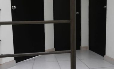 BONITA CASA EN FRACCIONAMIENTO ALHAMBRAS, CARRETERA A COLOTLAN, ZAPOPAN