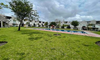 CASA EN RENTA EN RESIDENCIAL SANTA FE 2  XOCHITEPEC CON VIG 3 Rec