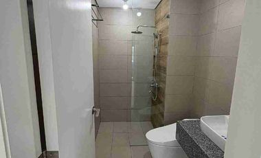 1 BR Free Parking In Ortigas CBD