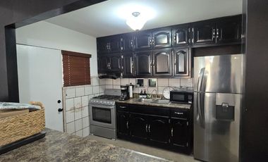 CASA AMUEBLADA DE RENTA EN RESIDENCIAS IMPERIALES