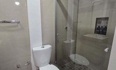 CASA AMUEBLADA DE RENTA EN RESIDENCIAS IMPERIALES