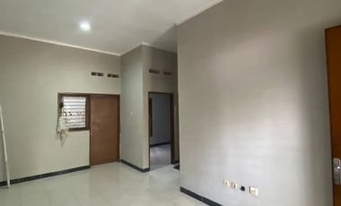 Rumah Dikontrakan Tahunan Bulanan di Baleendah Bandung Dekat Telkom University, Tol Buah Batu