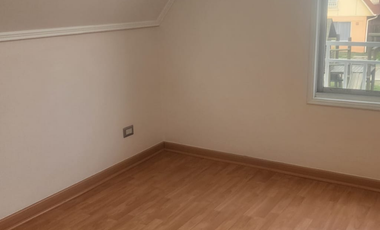 Arriendo casa familiar en condominio Rivera del Valle de La Cruz