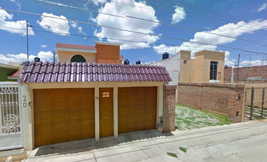 De Odontología 22, S.P.A.U.A.Z., 98613 Guadalupe, Zac.