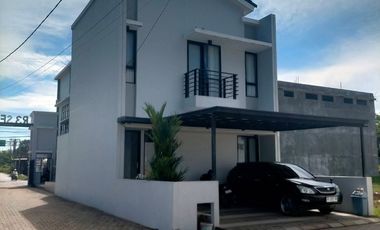R3 Sentosa Jl Malino T6X12 -38/72 Rp. 535 JT T6X12.5 - 48/75 Rp. 660 JT T7X13-56/91 Rp. 785 JT 7X13,5 2 Lantai 82/94.5 Rp 1.035 M 7X15 - 2 Lantai 92/1