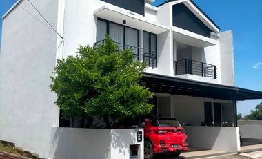 R3 Sentosa Jl Malino T6X12 -38/72 Rp. 535 JT T6X12.5 - 48/75 Rp. 660 JT T7X13-56/91 Rp. 785 JT 7X13,5 2 Lantai 82/94.5 Rp 1.035 M 7X15 - 2 Lantai 92/1