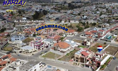 Venta de casa de lujo en Ambato, sector la Victoria
